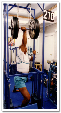 sri_chinmoy_lifting.jpg